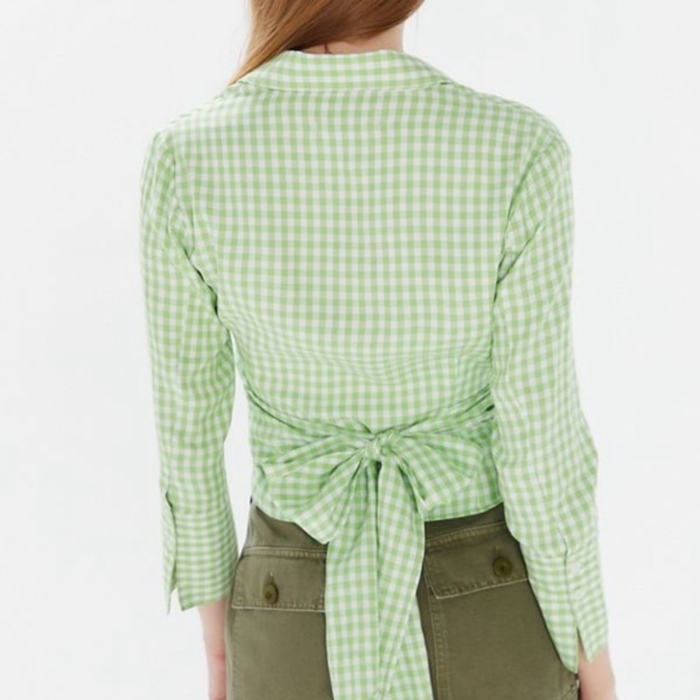 URBAN OUTFITTERS Gingham Plaid Print Lightweight Wrap Top Blouse Spring/ Retro - Picture 3 of 7
